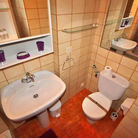 Al14 Estudio A 250 M Playa Fenals, Costa Barava *