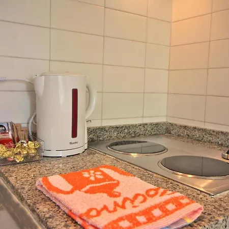 Al14 Estudio A 250 M Playa Fenals, Costa Barava Apartment *