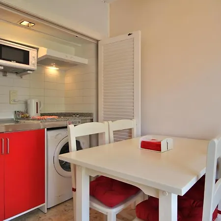 Al14 Estudio A 250 M Playa Fenals, Costa Barava *